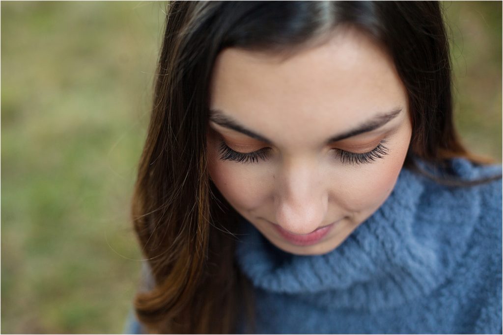 Fall Senior Girl - The Cottage Photography